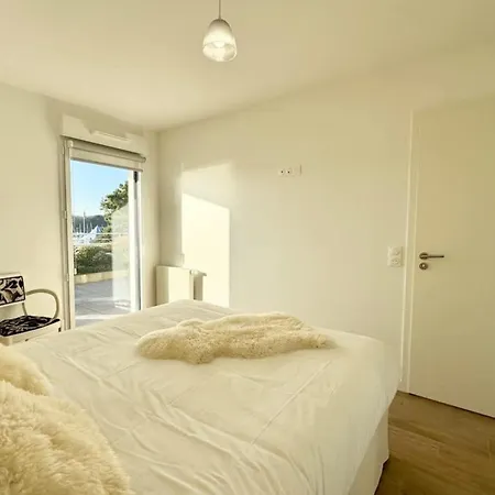 Luxury T2 De Standing - Vue 180 Apartman Guidel