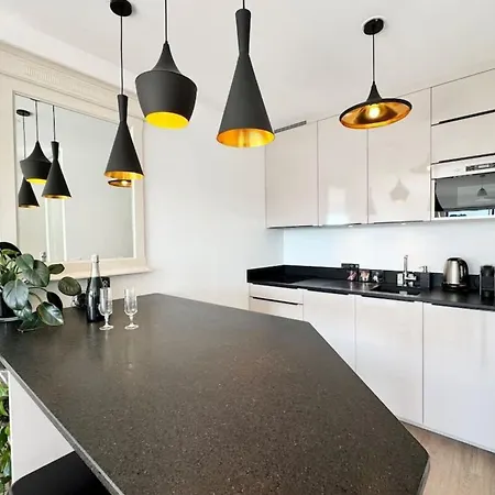 Apartman Luxury T2 De Standing - Vue 180 *